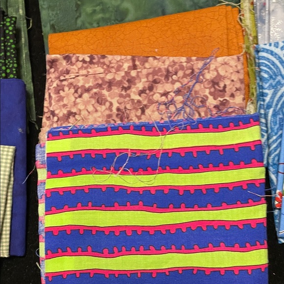 DIY Upcyclers & Creative Designers – Yarn, Fabric & Craft Bundle 4–5 lbs A6 - Picture 7 of 8